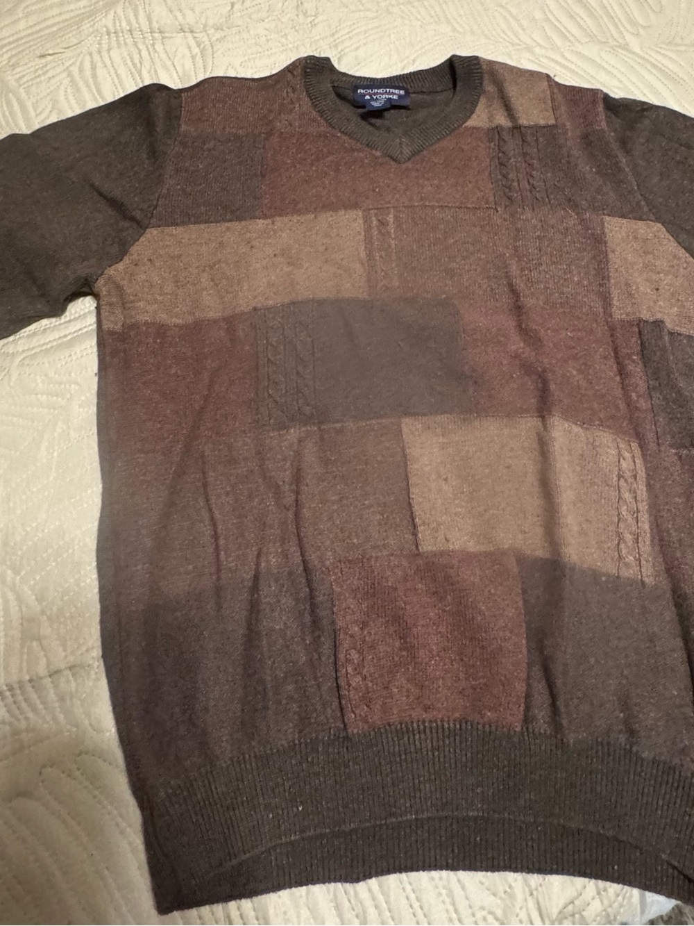Roundtree & Yorke Men's Brown Patchwork V-Neck Sweater - Multi-Brown Tones XL
